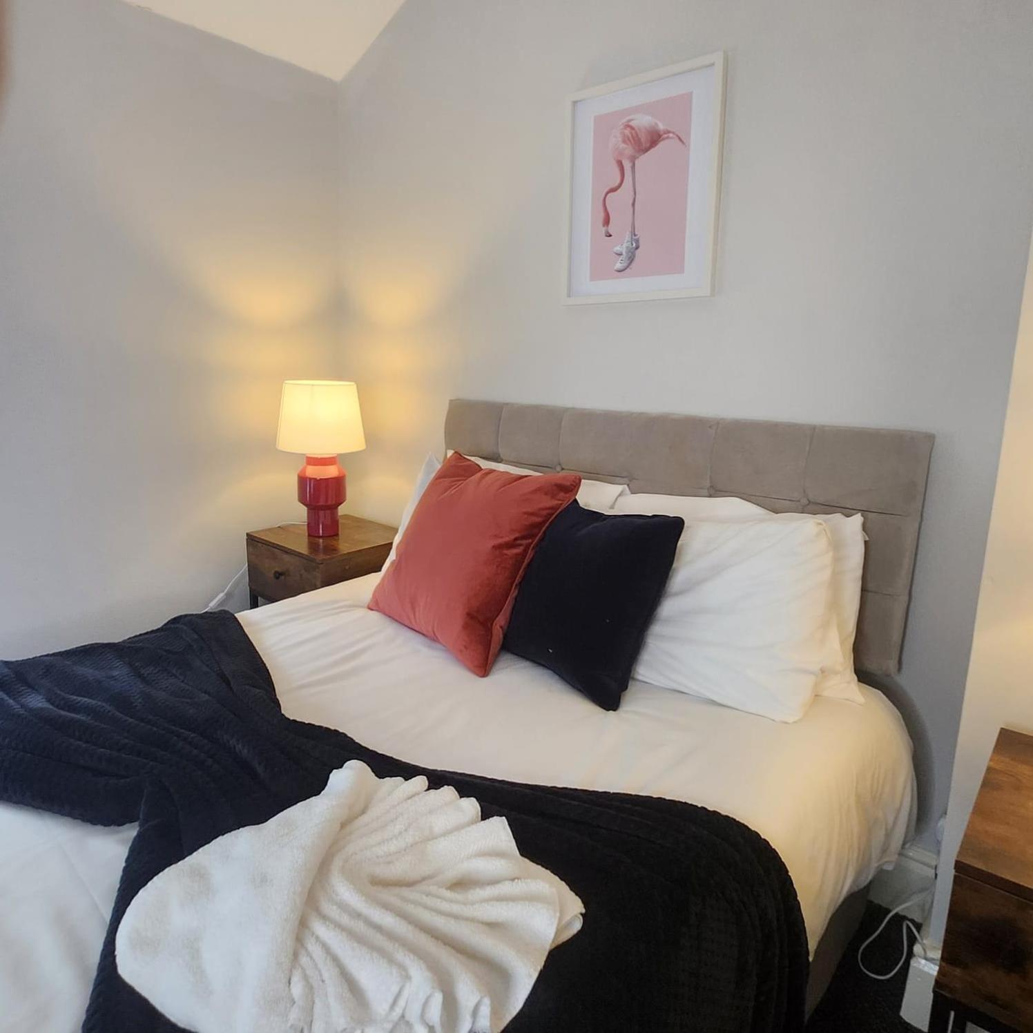 Cottage Style 2 Bedroom Apt In City, Near Utilita Arena & Free Parking Birmingham Extérieur photo
